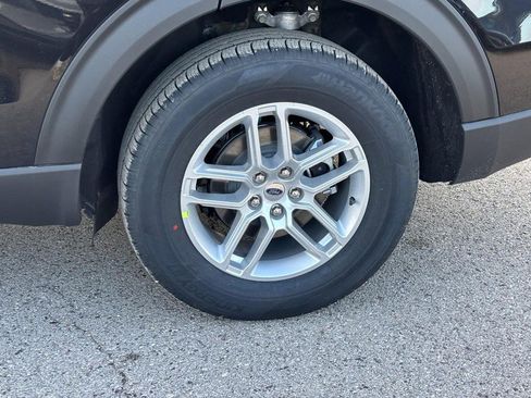 New 2026 Ford Explorer Active image 11