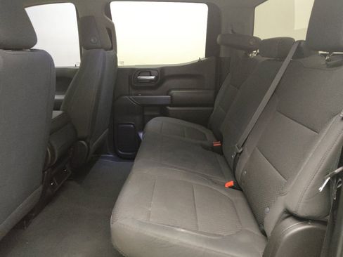 Used 2019 Chevrolet Silverado 1500 Custom w/ Infotainment Package image 18