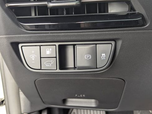 New 2026 Kia EV6 Wind RWD image 30