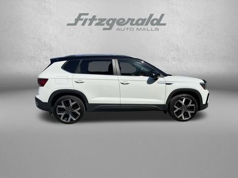 Used 2023 Volkswagen Taos SEL AWD/4WD image 8