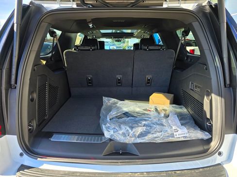 New 2026 GMC Yukon XL Denali w/ Denali Reserve Package image 51