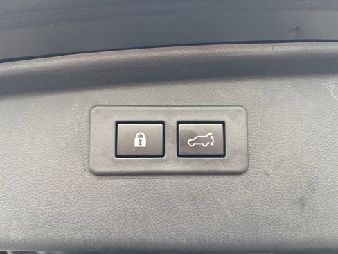 Certified 2023 Subaru Outback Touring XT image 29