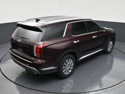 Used 2023 Hyundai Palisade SEL w/ Cargo Package FWD image 16