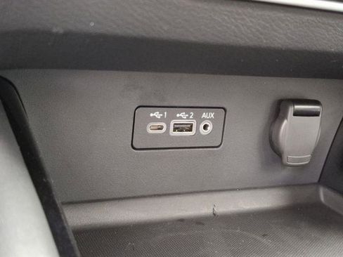 New 2025 Nissan Altima 2.5 SR image 15