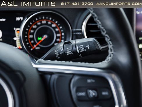 Used 2023 Jeep Wrangler Unlimited Sahara w/ LED Lighting Group AWD/4WD image 49