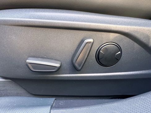 Used 2022 Ford Mustang Mach-E Premium image 13