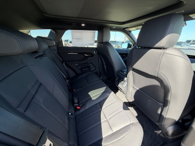 New 2026 Land Rover Range Rover Evoque S AWD/4WD image 17