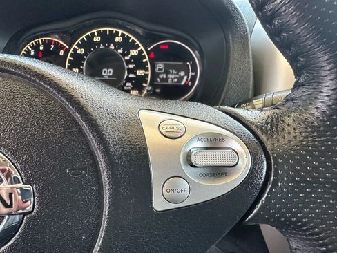 Used 2015 Nissan Versa Note SR image 15