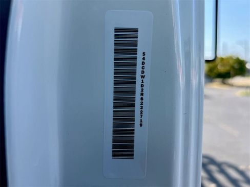 New 2024 Chevrolet Low Cab Forward image 26