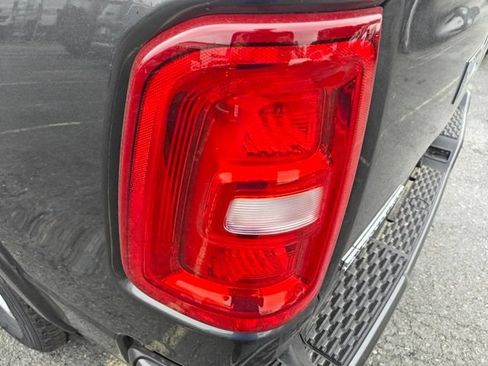 Used 2025 RAM 1500 Big Horn AWD/4WD image 14