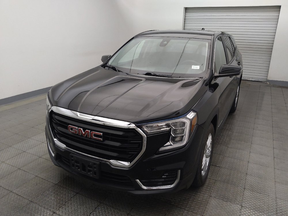 Used 2024 GMC Terrain SLE FWD image 15