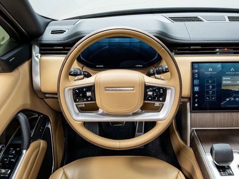 Used 2025 Land Rover Range Rover SE AWD/4WD image 63