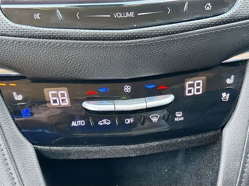 Used 2017 Cadillac XT5 Premium Luxury w/ Driver Assist Package image 22