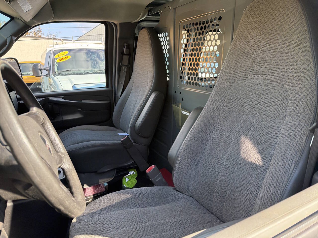 Used 2014 GMC Savana 2500 RWD image 7