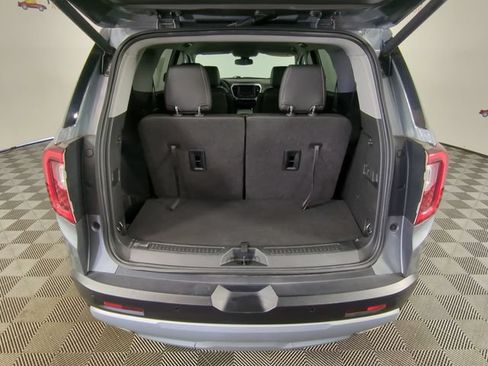 Used 2021 GMC Acadia SLT FWD image 36