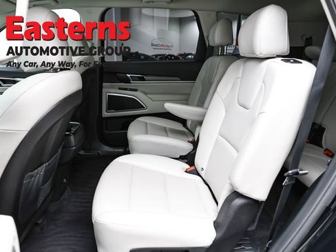 Used 2021 Kia Telluride S image 23