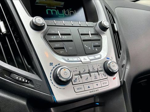 Used 2015 Chevrolet Equinox LT w/ Chrome Appearance Package FWD image 31