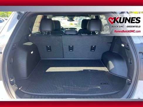 New 2026 GMC Terrain Elevation w/ Elevation Premium Package AWD/4WD image 37