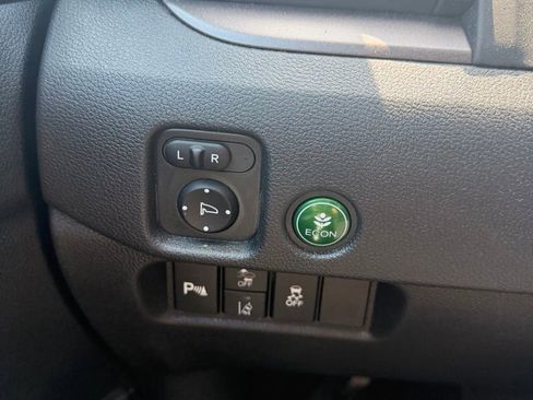 Used 2025 Honda Passport EX-L image 15