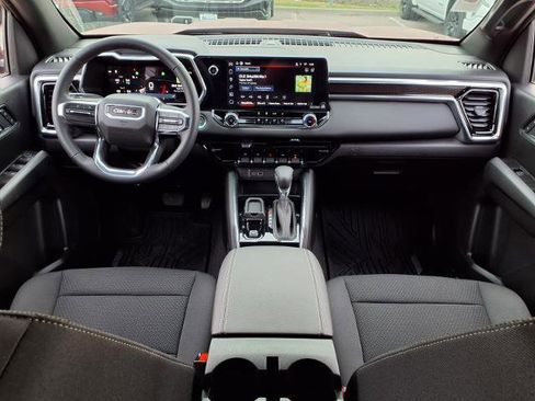 New 2026 GMC Canyon Elevation image 4