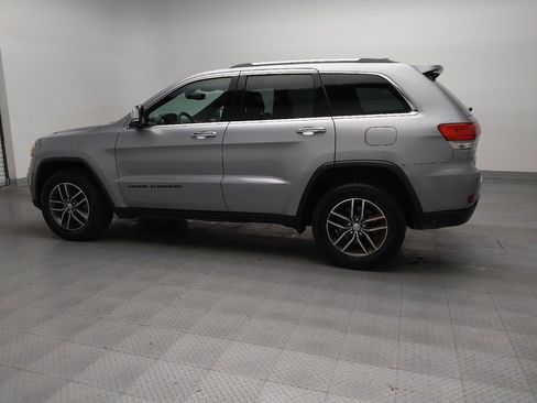 Used 2019 Jeep Grand Cherokee Limited image 3