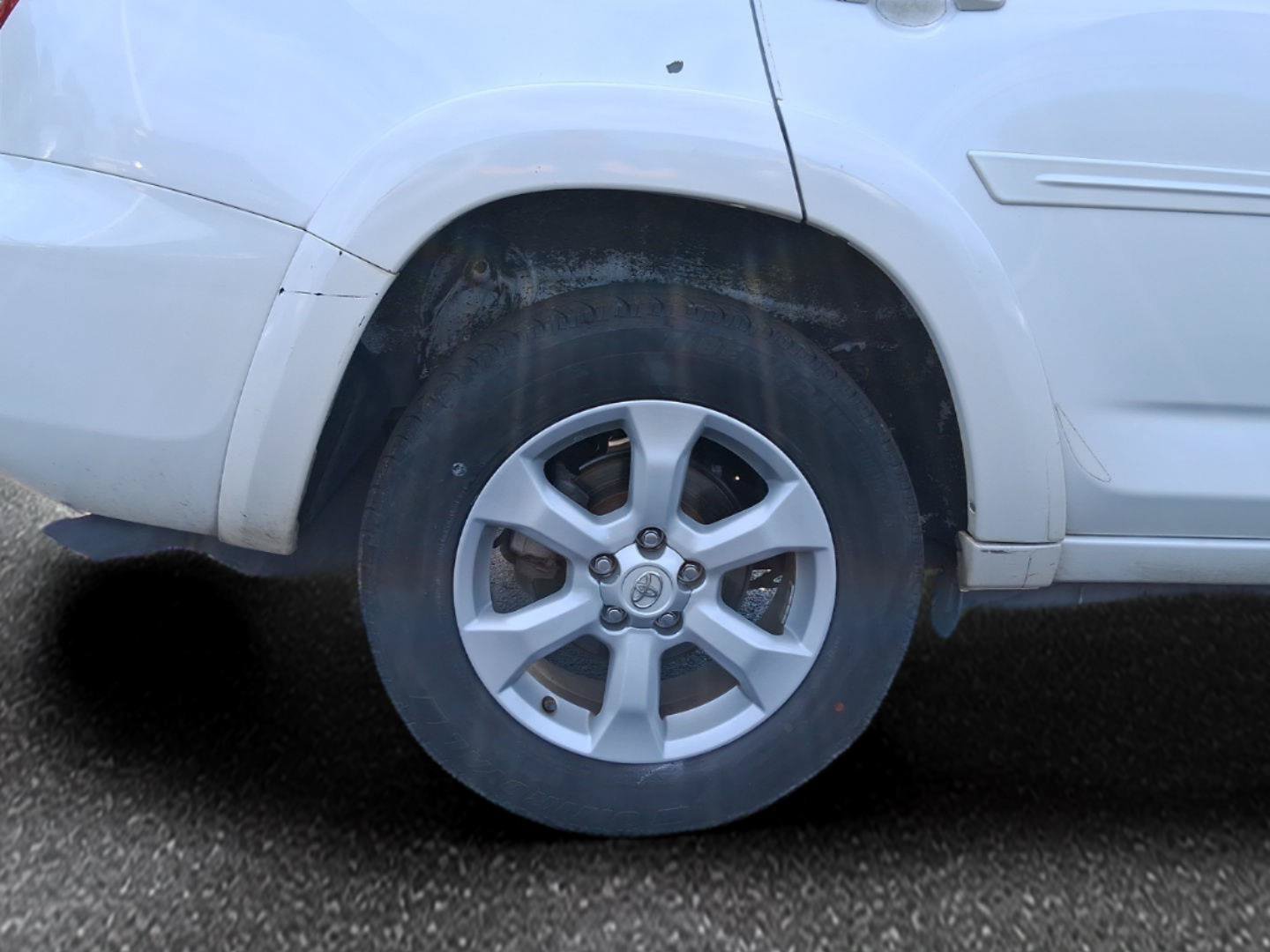 Used 2012 Toyota RAV4 Limited w/ Premium Plus Value Pkg FWD image 6