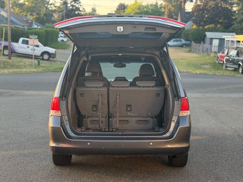 Used 2010 Honda Odyssey Touring image 5