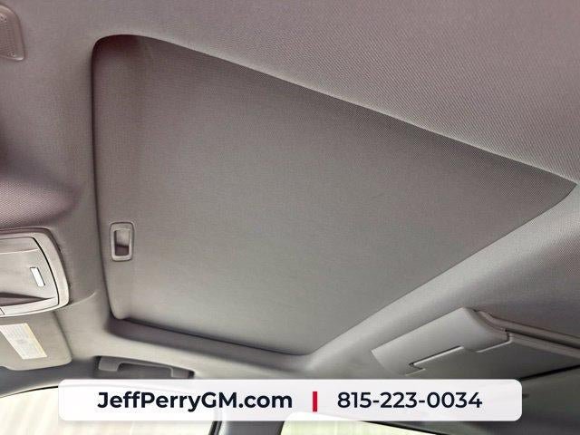 Used 2015 GMC Yukon XL SLT AWD/4WD image 16