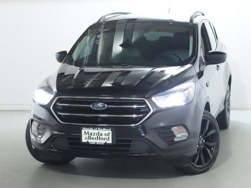 Used 2019 Ford Escape SE AWD/4WD image 2