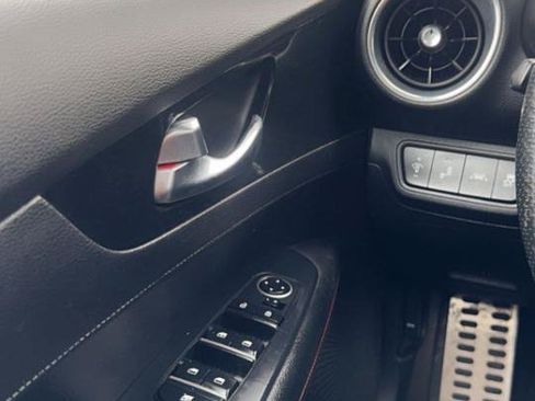 Used 2020 Kia Forte GT FWD image 18