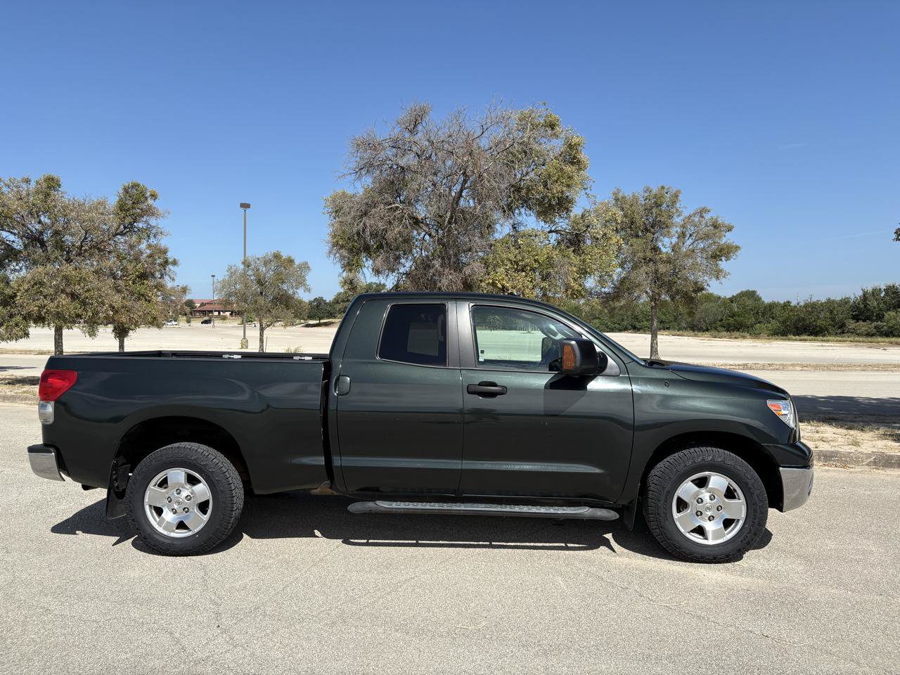 Used 2008 Toyota Tundra SR5 w/ TRD Off-Road Pkg RWD image 74