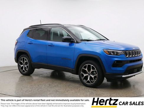 Used 2025 Jeep Compass Limited image 1