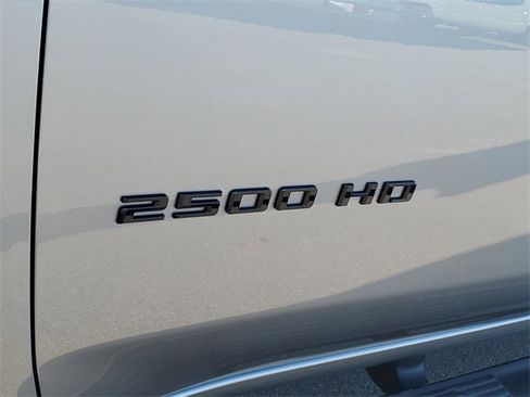 Used 2025 Chevrolet Silverado 2500 Custom w/ Custom Value Package image 28