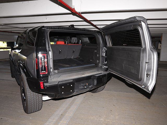 Used 2026 GMC Hummer EV 3X w/ Carbon Fiber Edition Package AWD/4WD image 31