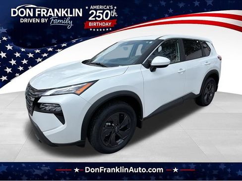 New 2026 Nissan Rogue SV w/ Cold Weather Package AWD/4WD image 1