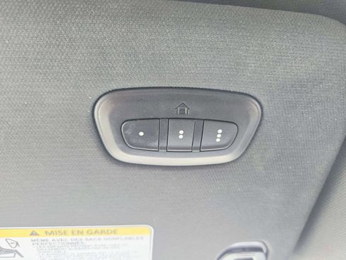 Used 2023 RAM 1500 Laramie image 36