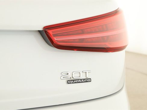 Used 2016 Audi Q3 2.0T Prestige image 31