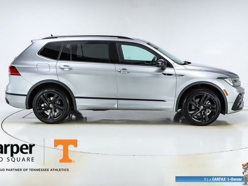Used 2023 Volkswagen Tiguan SE R-Line AWD/4WD image 10