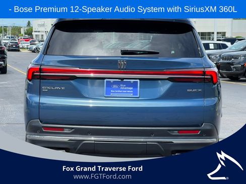 Used 2025 Buick Enclave Preferred AWD/4WD image 38
