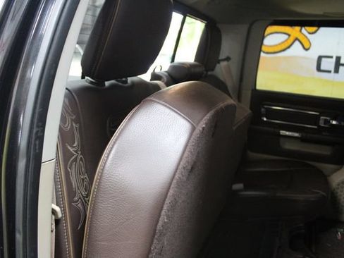 Used 2017 RAM 1500 Laramie Longhorn AWD/4WD image 9