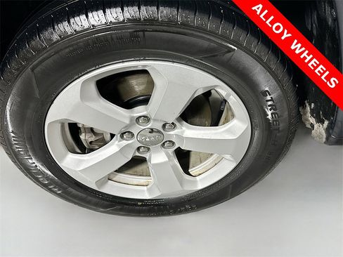 Used 2020 Jeep Compass Latitude image 31