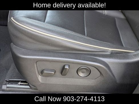 Used 2023 Chevrolet Suburban Premier image 21