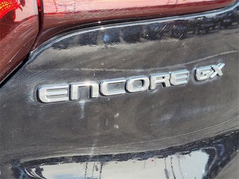 Used 2024 Buick Encore GX Sport Touring w/ Comfort Package image 7
