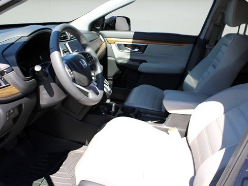 Used 2018 Honda CR-V EX image 9