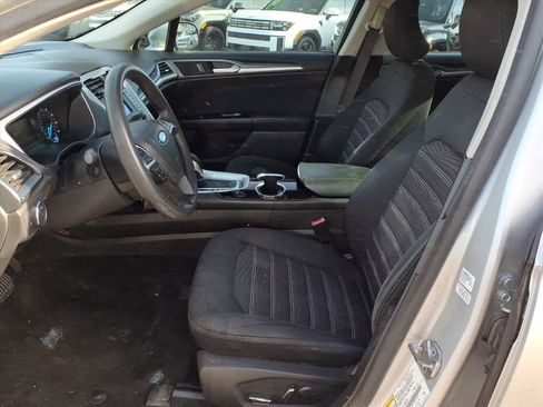 Used 2016 Ford Fusion SE image 13