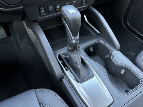 New 2025 Nissan Frontier SV w/ SV Convenience Package image 14