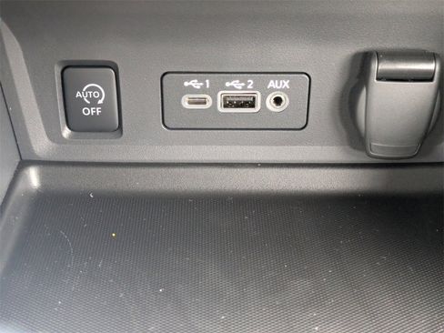 New 2025 Nissan Sentra SV image 20