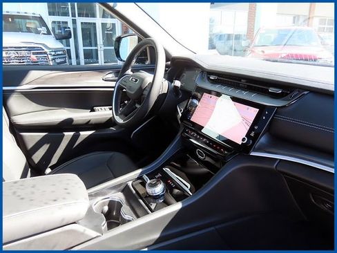 New 2026 Jeep Grand Cherokee L Limited AWD/4WD image 8