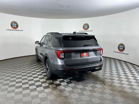 Certified 2025 Ford Explorer ST-Line w/ ST-Line Street Pack AWD/4WD image 21