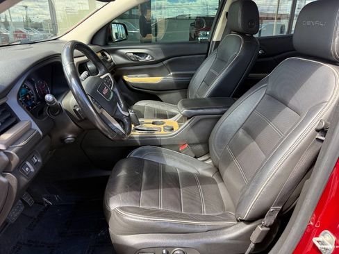 Used 2018 GMC Acadia Denali w/ Technology Package AWD/4WD image 10
